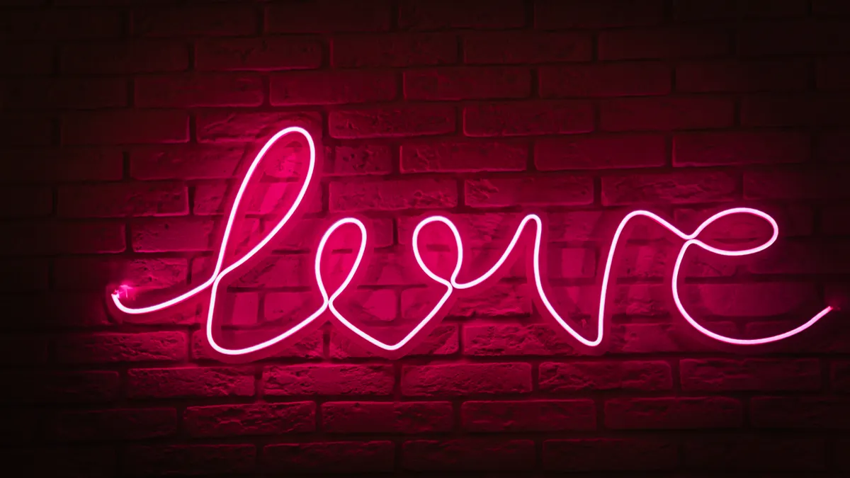 5 Custom LED Neon Signs to Elevate Your College Dorm Decor