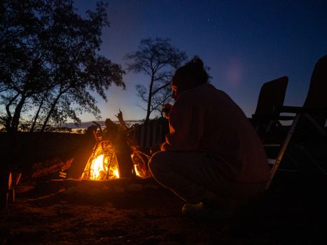campfire camping