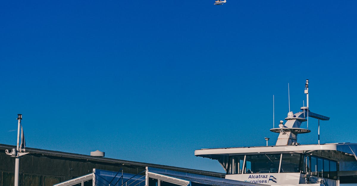 How to make an easy plane in build a boat for treasure