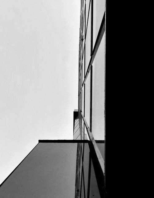 Free Worm's eye view of a modern building in Mexico City emphasizing geometry. Stock Photo