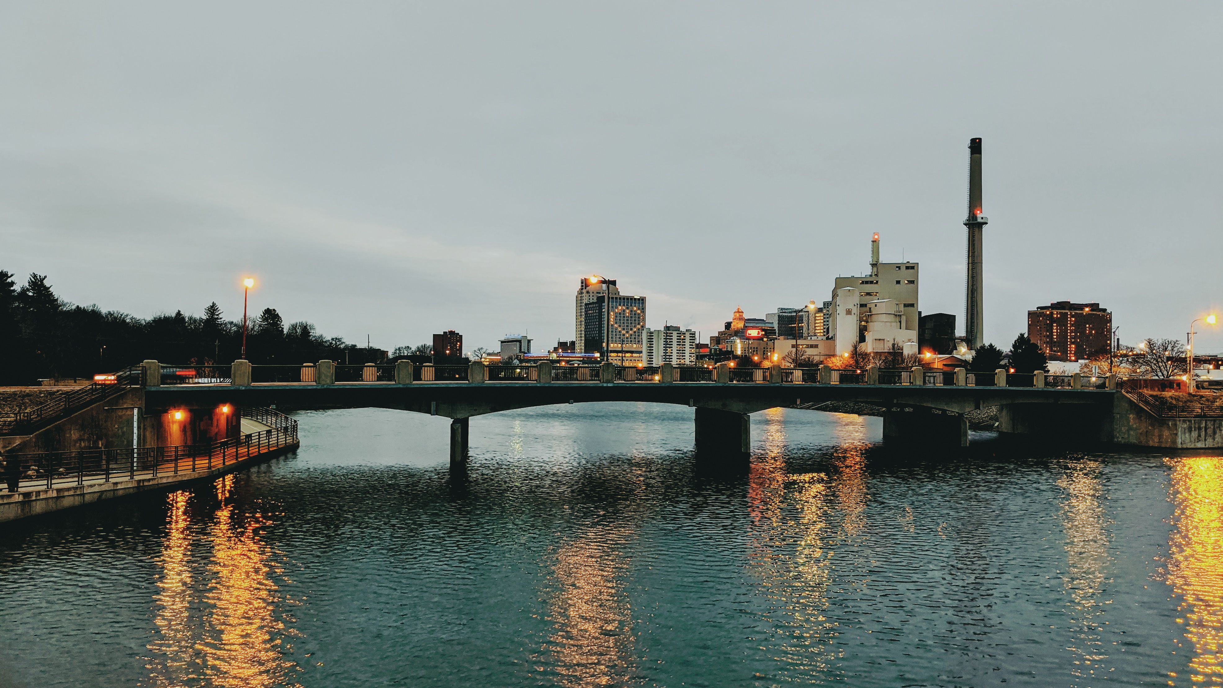 Saint Paul, MN Giveaways Near Me: Where to Find Legit Deals