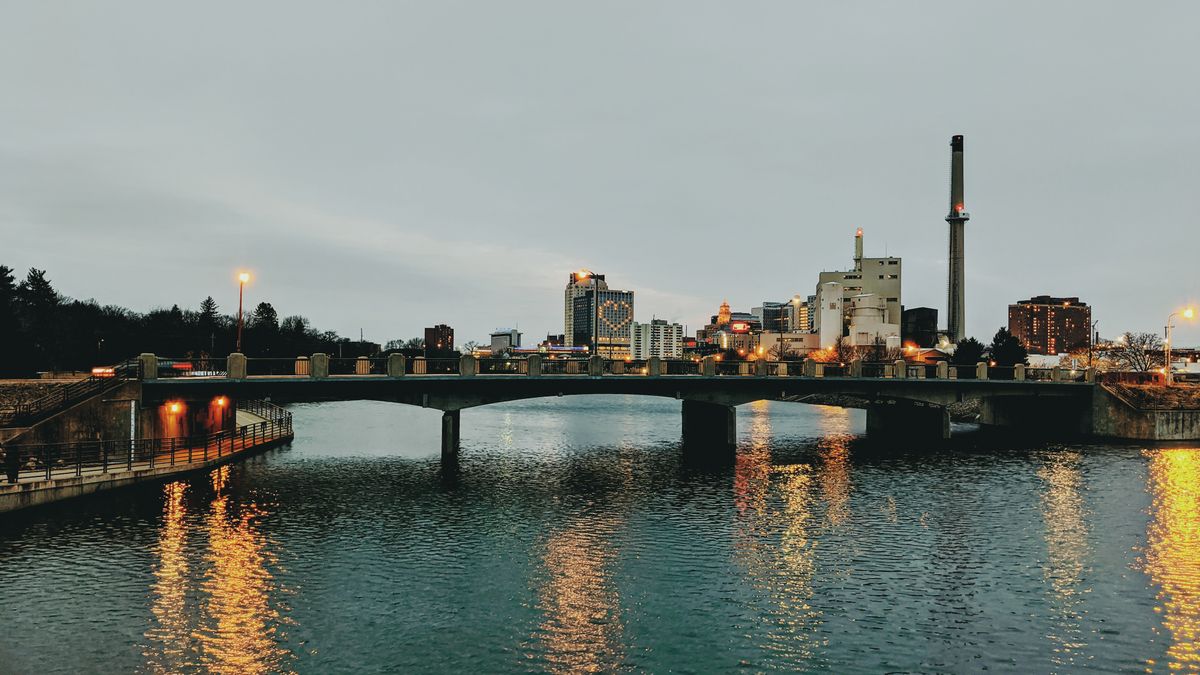 Saint Paul, MN Giveaways Near Me: Where to Find Legit Deals
