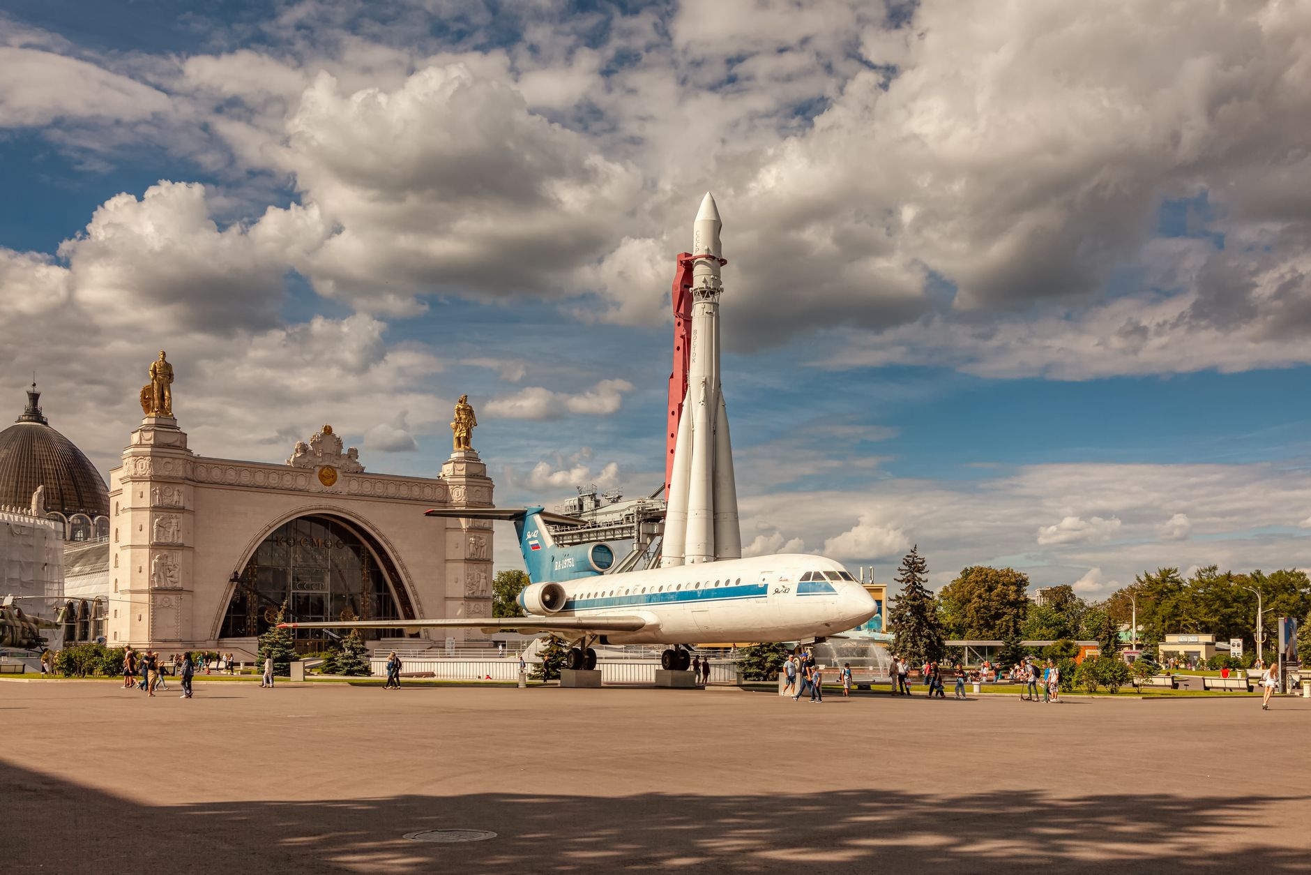 Lo spazio aereo russo sta diventando "completamente insicuro" per i voli commerciali, dice Zelensky