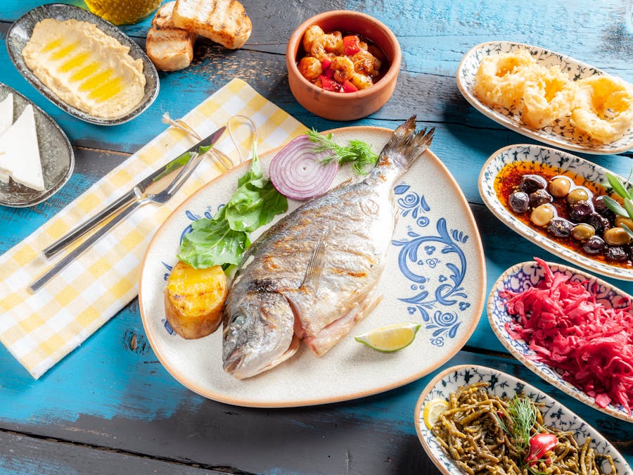 Should shrimp be cooked in butter or olive oil?