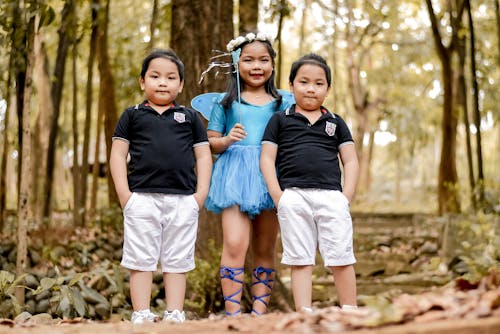 亞洲女孩, 亞洲男孩, 兄弟姐妹 的 免費圖庫相片