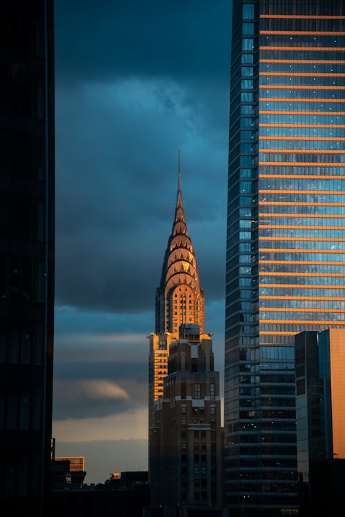 Free Chrysler Building From Distance Stock Photo