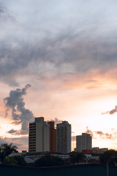 Ingyenes stockfotó arany naplemente, felhő háttér, gyönyörű ég témában