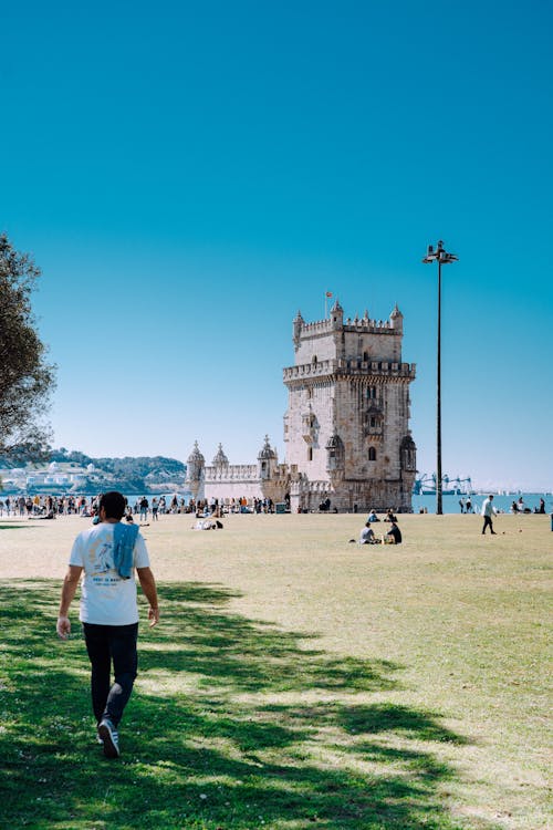 Foto profissional grátis de grama, Lisboa, marcos locais