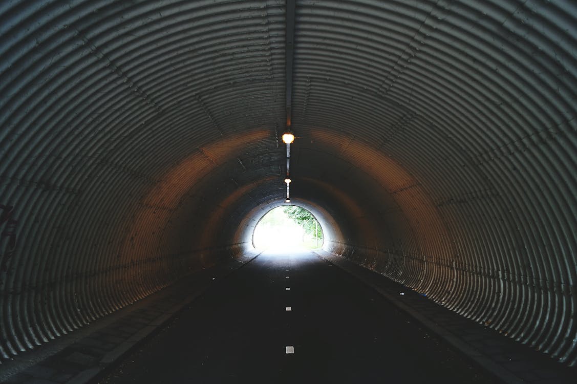 Gratis Terowongan Kosong Foto Stok