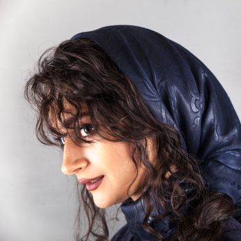 Maa, Mati, Manush