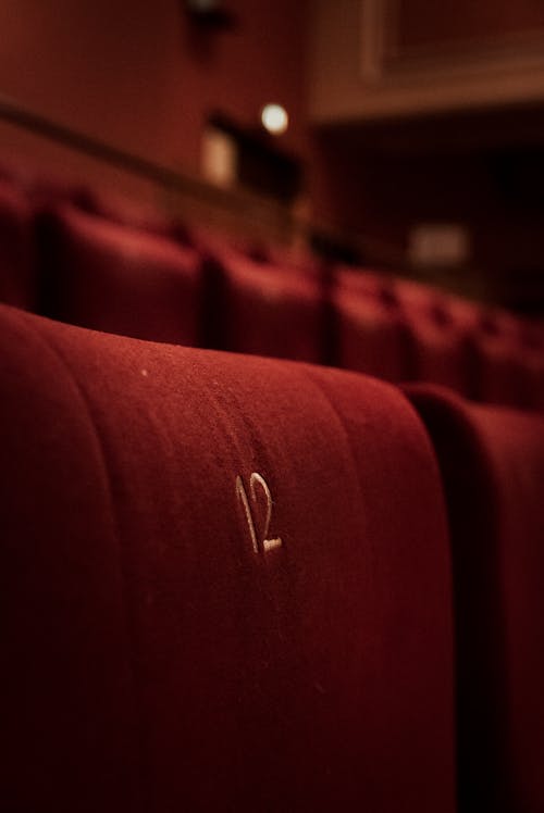 Fotos de stock gratuitas de asiento, cine, doce