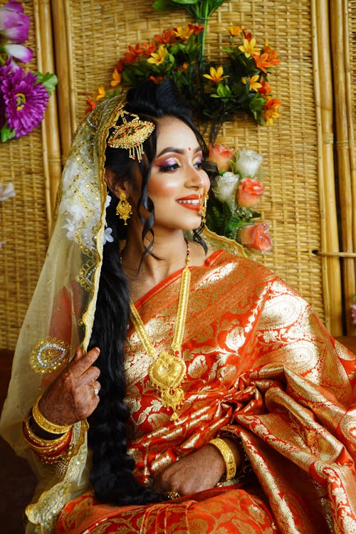 インドの花嫁, インド人女性, ウェディングドレスの無料の写真素材