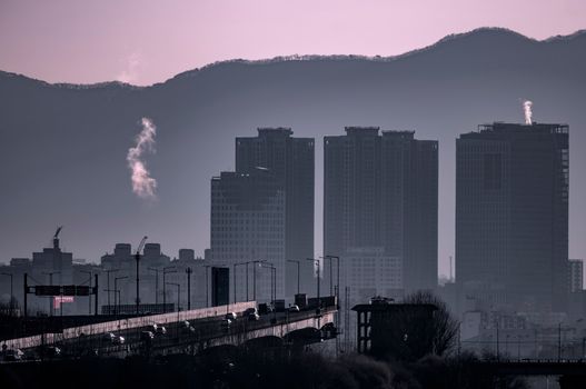 미세먼지 일상 속 숨 쉴 권리를 찾아서: 건강한 호흡을 위한 가이드 미세먼지 일상 속 숨 쉴 권리를 찾아서: 건강한 호흡을 위한 가이드