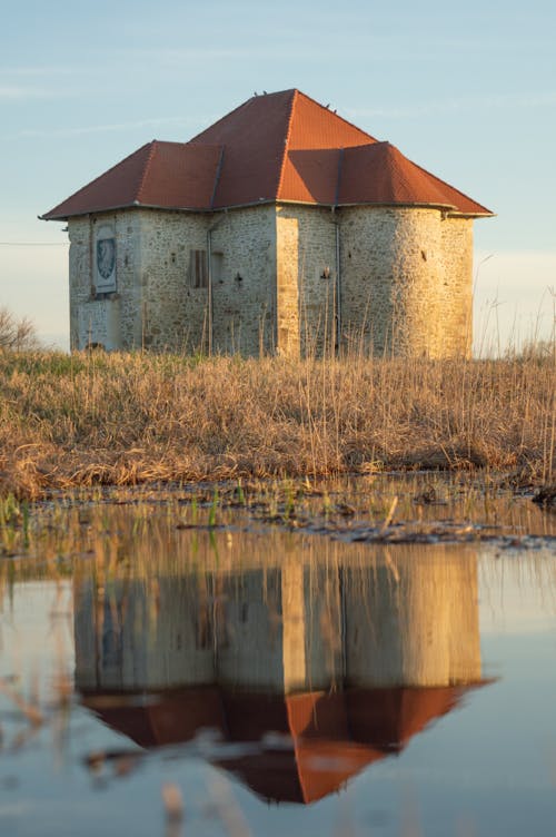 Foto profissional grátis de casa na fazenda, interior, lago