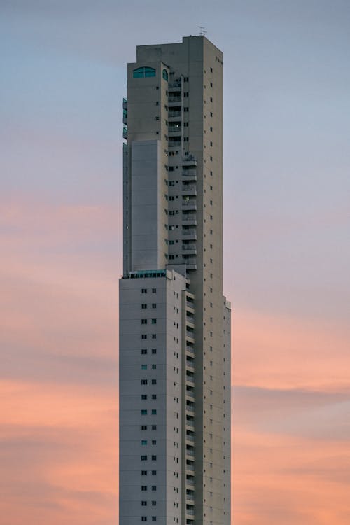 Foto d'estoc gratuïta de disseny arquitectònic, edifici, edifici alt