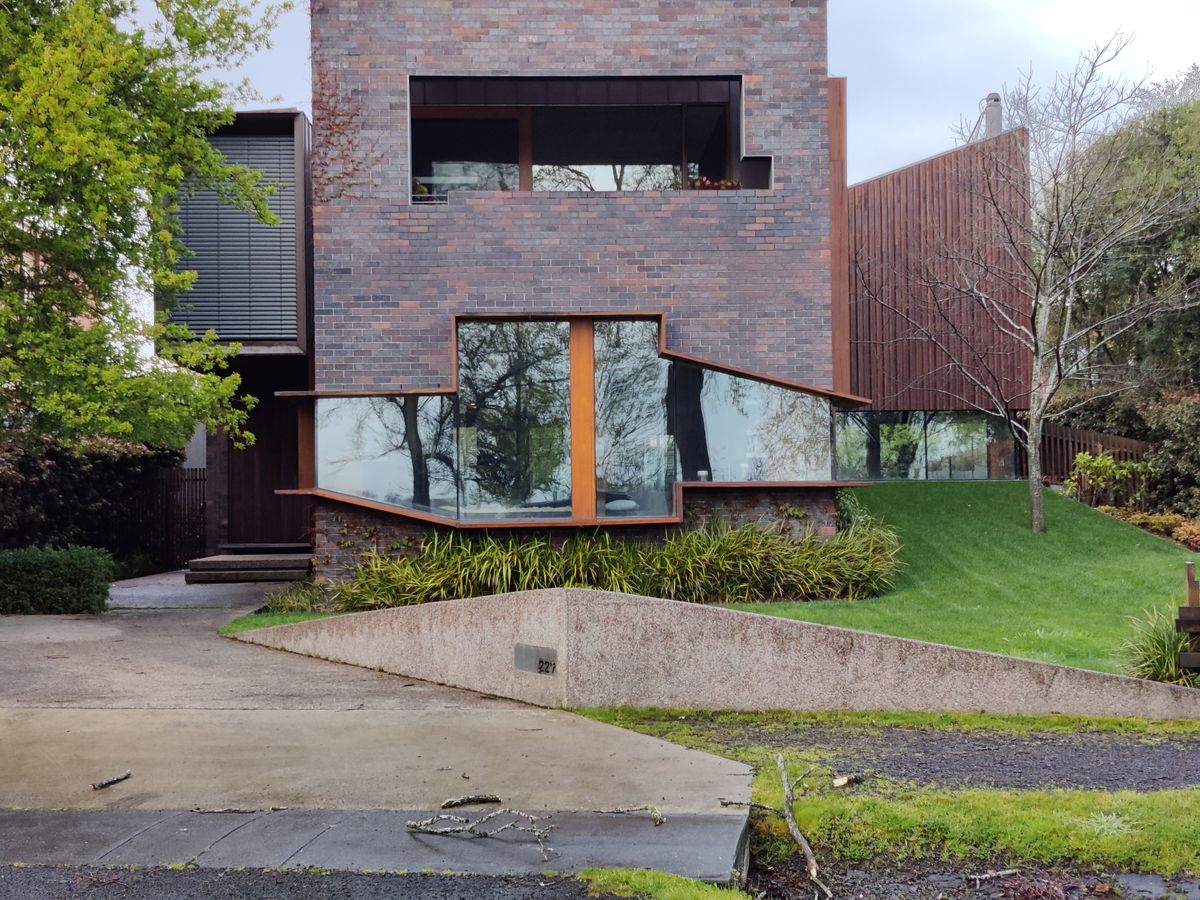 Paving and elevation of a modern house