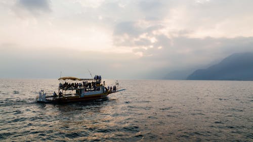 Δωρεάν στοκ φωτογραφιών με βάρκα, θάλασσα, Μεταφορά