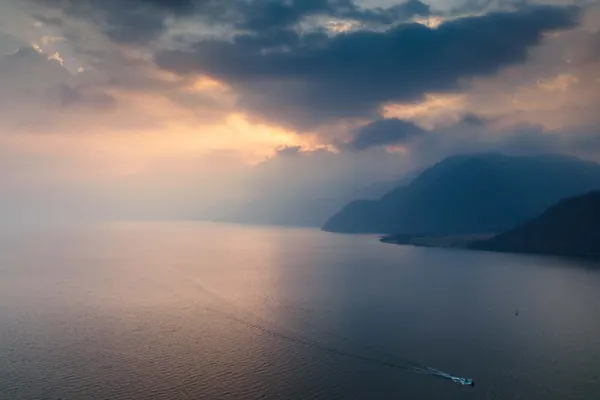 Lever de soleil sur l'Indian Nose