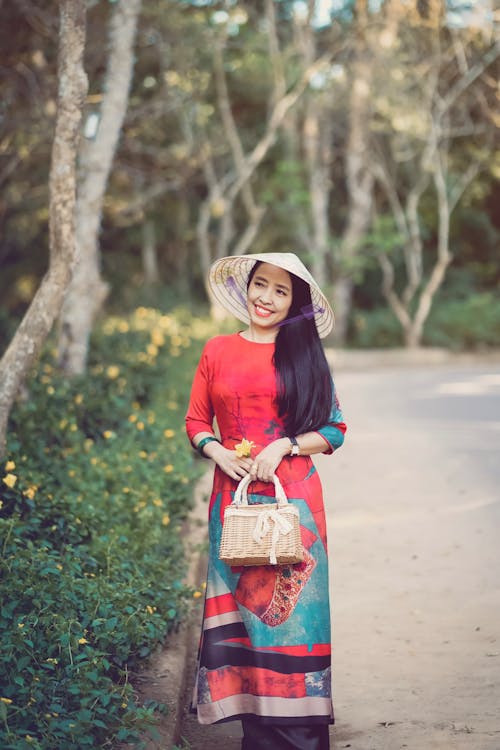 亞洲女人, 傳統, 公園 的 免費圖庫相片