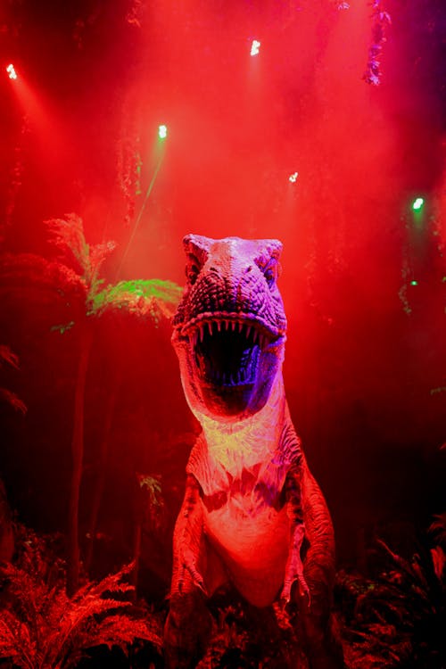 PHOTOS: See Dinosaur With the LIGHTS ON in Disney World