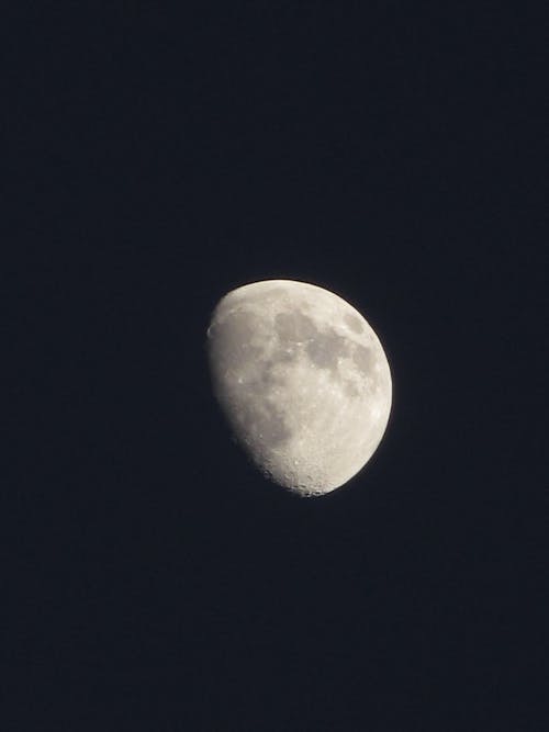 垂直拍攝, 夜空, 月亮 的 免費圖庫相片