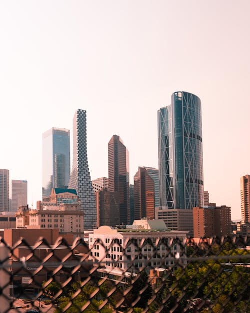 Foto profissional grátis de arquitetura, arranha-céu, arranha-céus