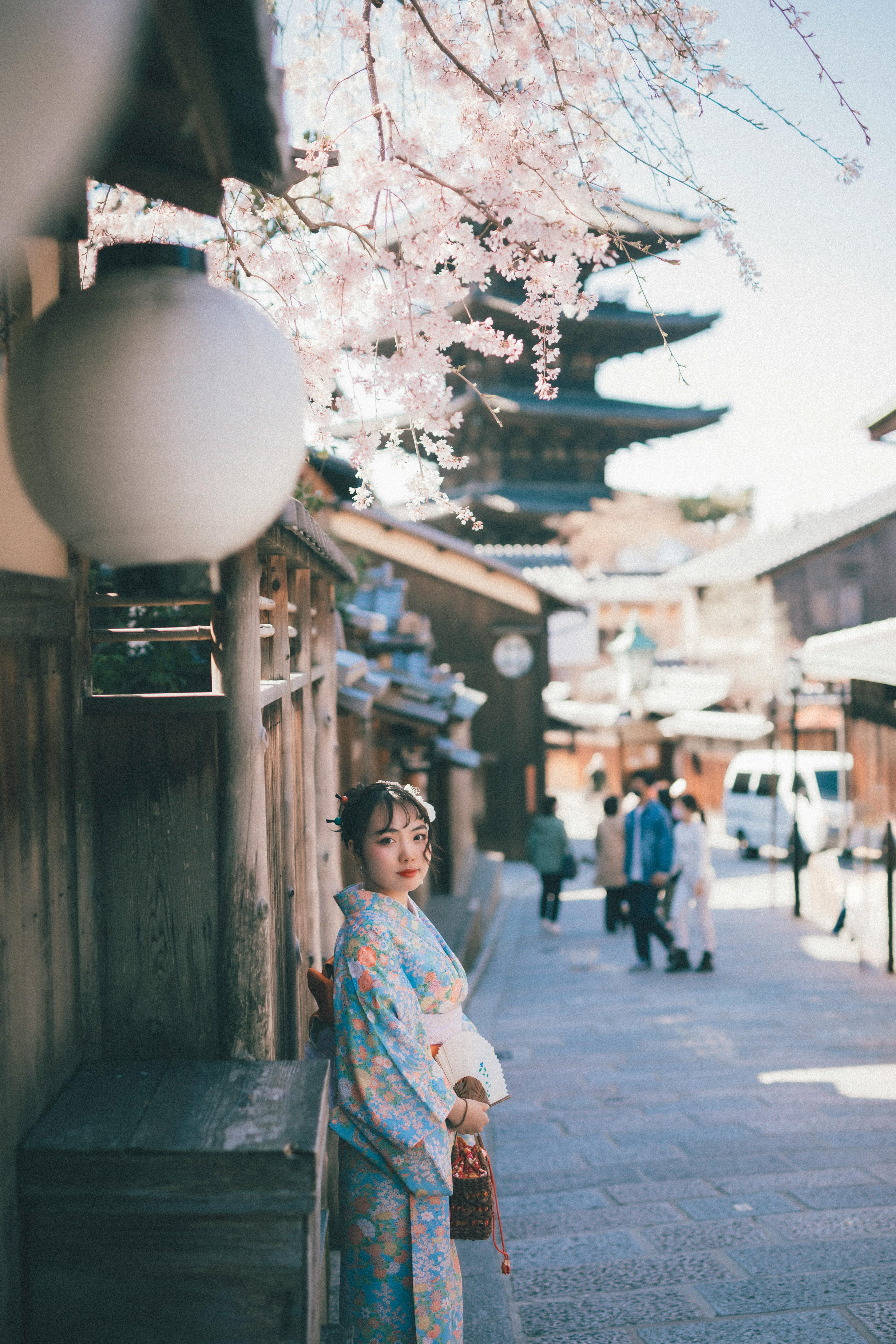 52.420 Kimono Bilder und Fotos - Getty Images