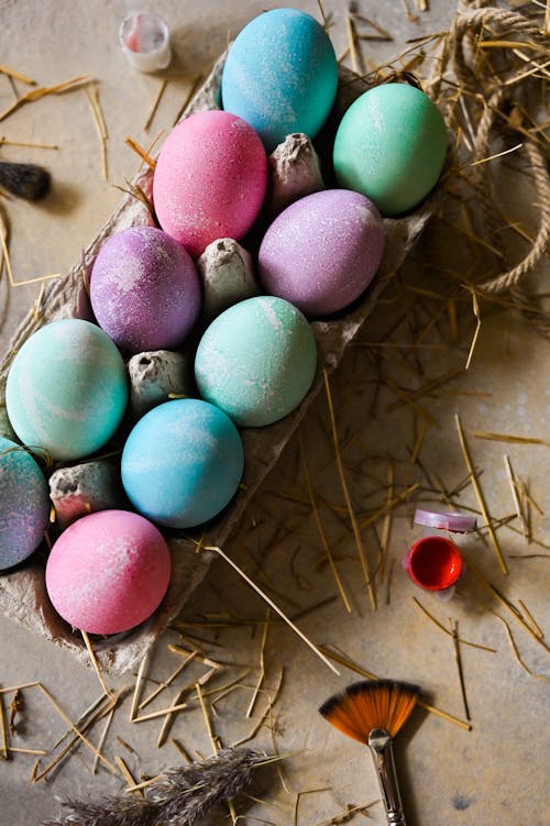 Darmowe zdjęcie z galerii z jajka, kolorowe jajka, leżał płasko