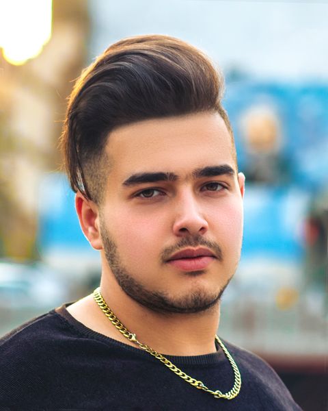 علی