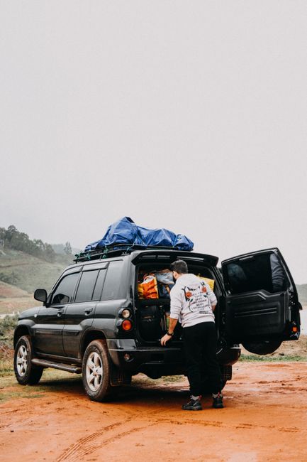 family loading suv trunk