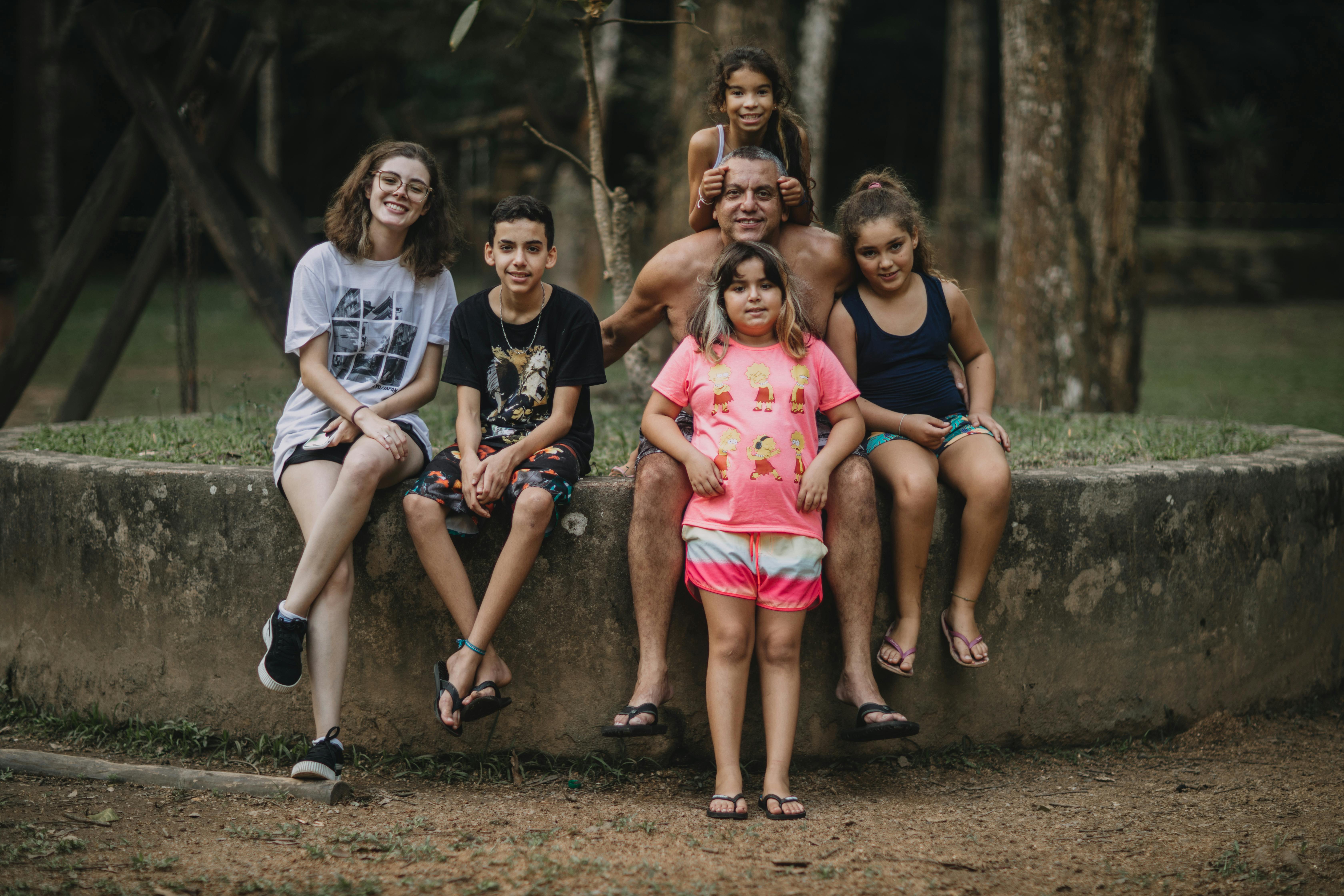Family Solutions Group report calls for children to be at heart of provision — Photo by Matheus Bertelli on Pexels