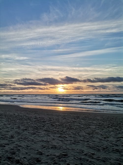 คลังภาพถ่ายฟรี ของ ขอบฟ้า, ชายหาด, ดวงอาทิตย์