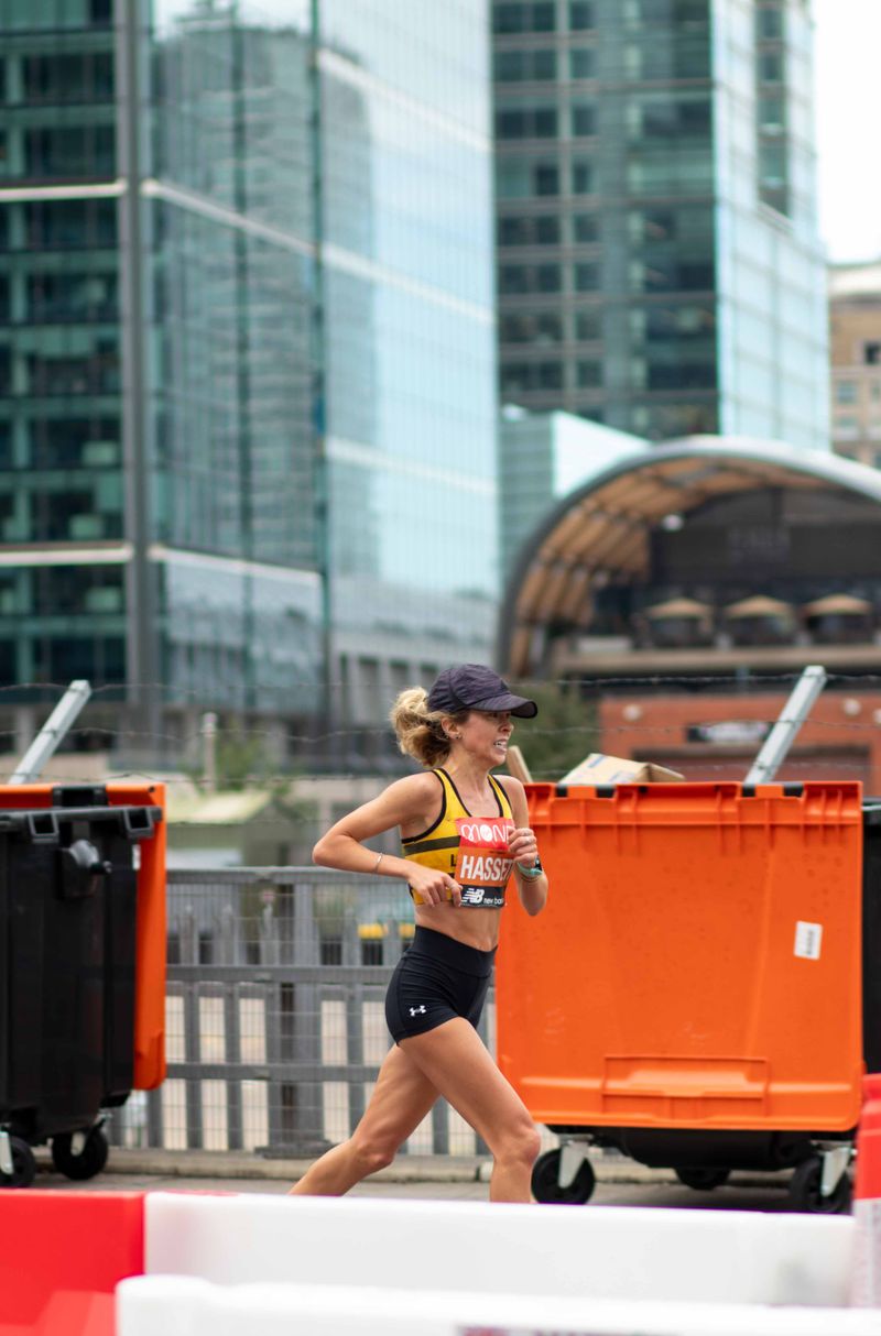 woman running a marathon
