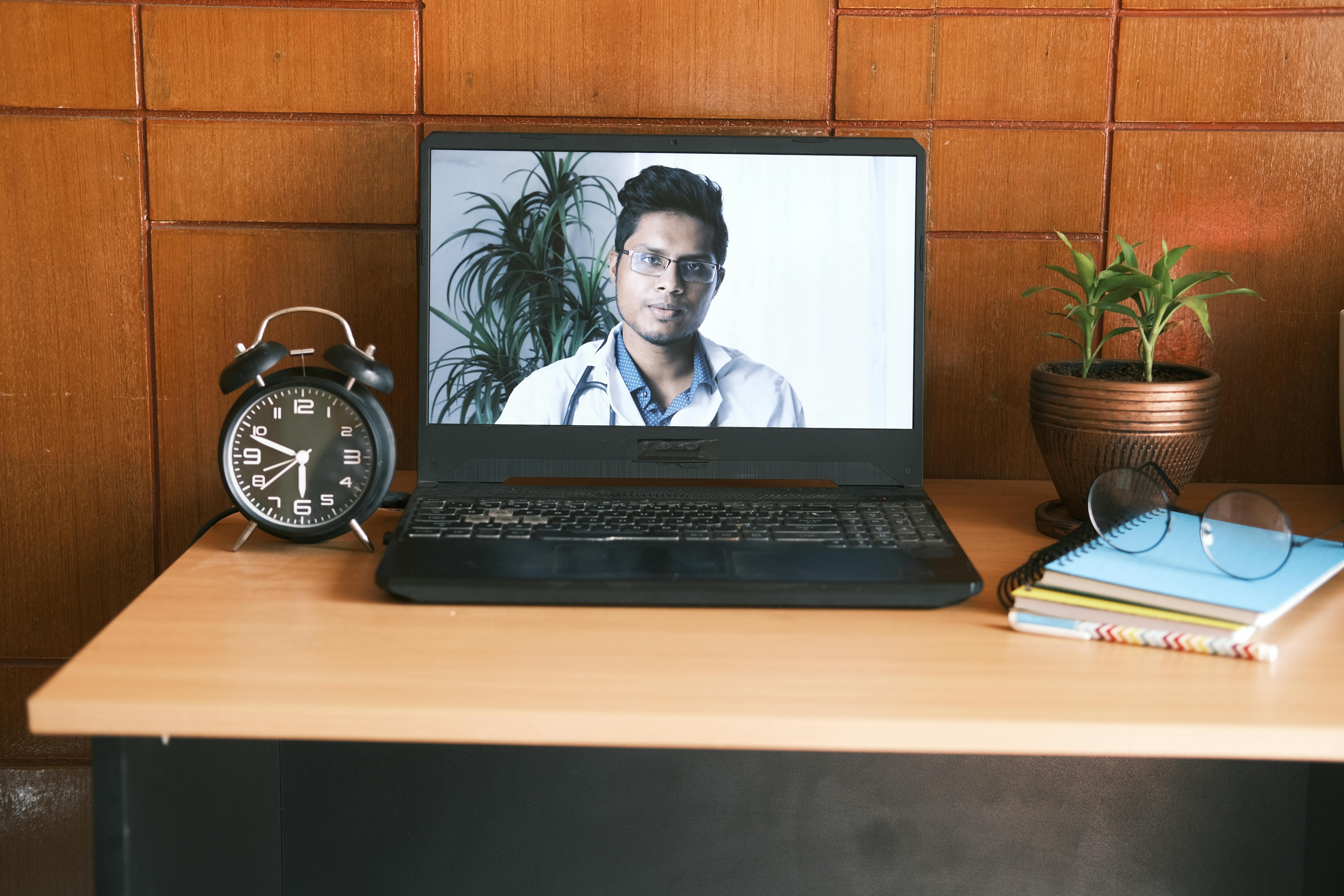 Online Legal Consultation Sees Steady Growth in Indian Tier-2 and Tier-3 Cities — Photo by Towfiqu barbhuiya on Pexels