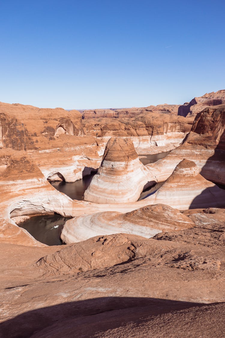 Blue Sky Over Reflection Canyon In Utah