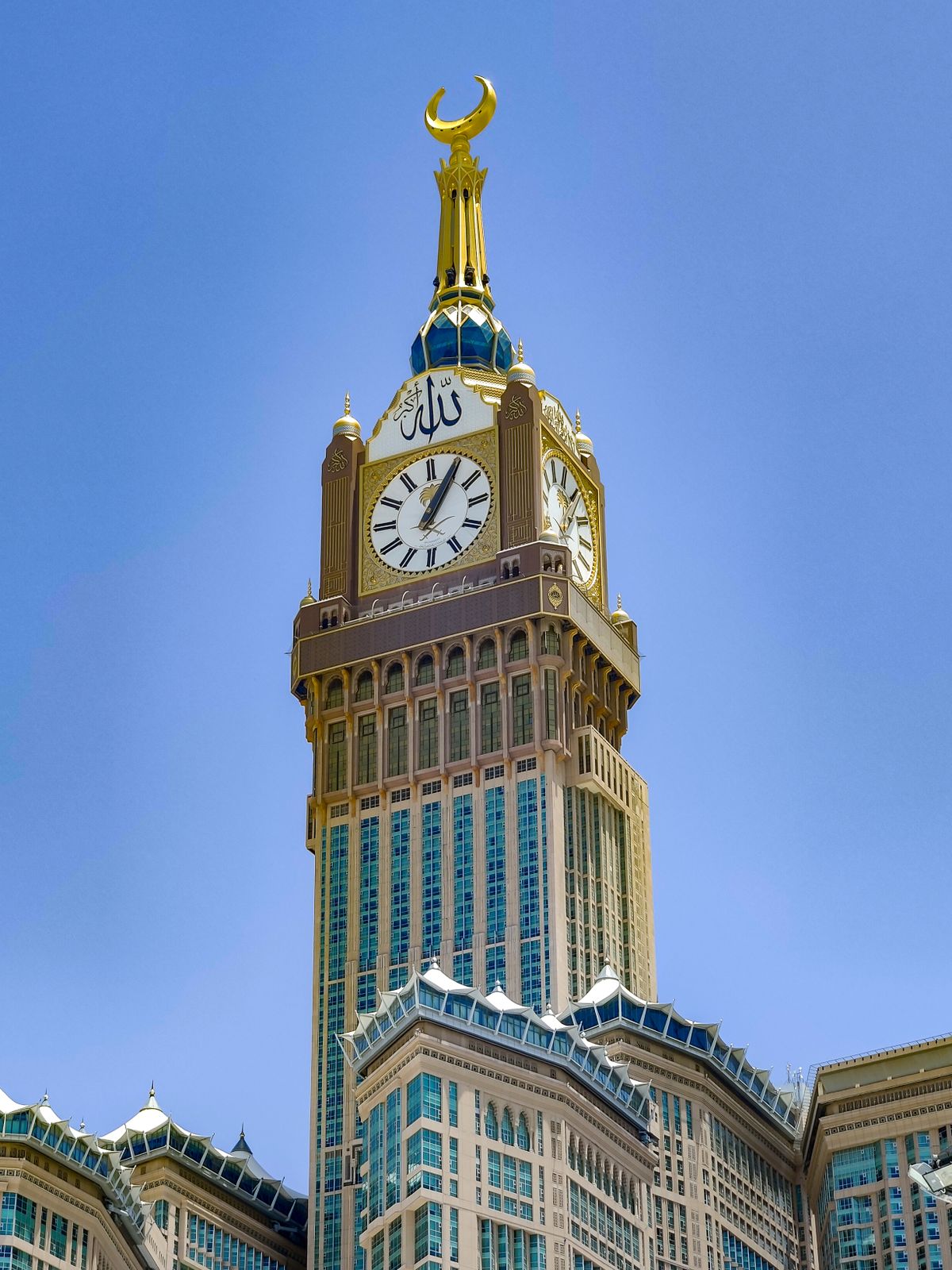 واجهة الفندق