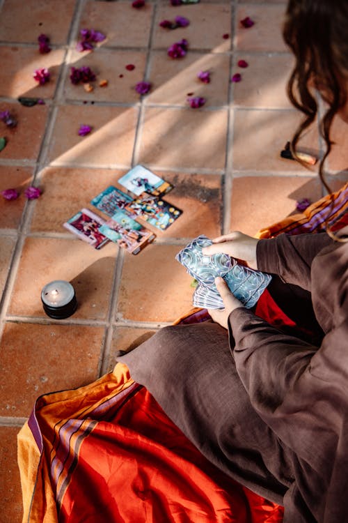 Bezpłatne Darmowe zdjęcie z galerii z karty tarota, kobieta, pionowy strzał Zdjęcie z galerii