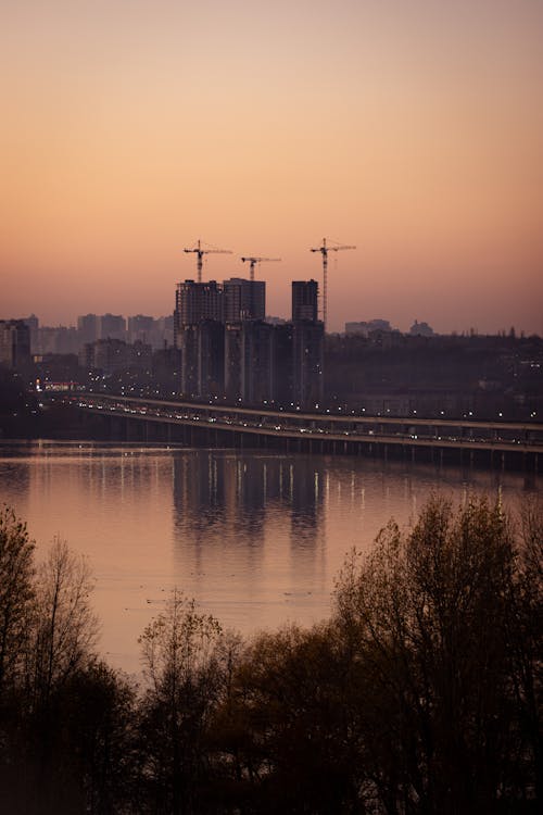 Kostnadsfri bild av arkitektur, bro, byggnader