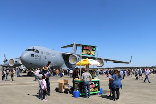 araç, askeri, askeri hava aracı içeren Ücretsiz stok fotoğraf