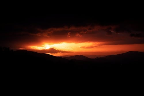 Δωρεάν στοκ φωτογραφιών με Ανατολή ηλίου, αυγή, βουνά