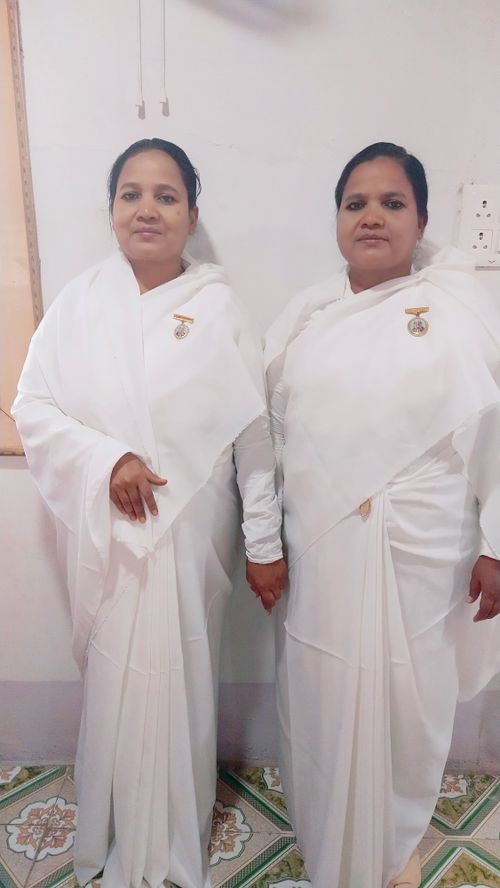 Free BK divine twin sister BK Rama and BK Krishna didi Stock Photo