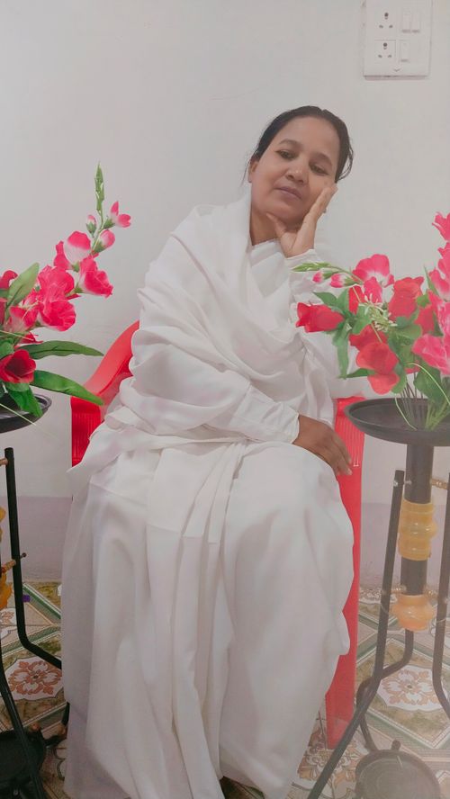 Free Prabhu yad mein kho jaen/BK KK sister Stock Photo