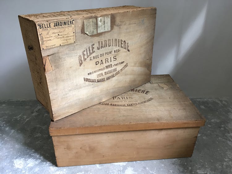 Wooden Wine Boxes 