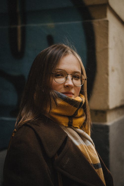 Free Portrait of Woman in Scarf and Eyeglasses Stock Photo