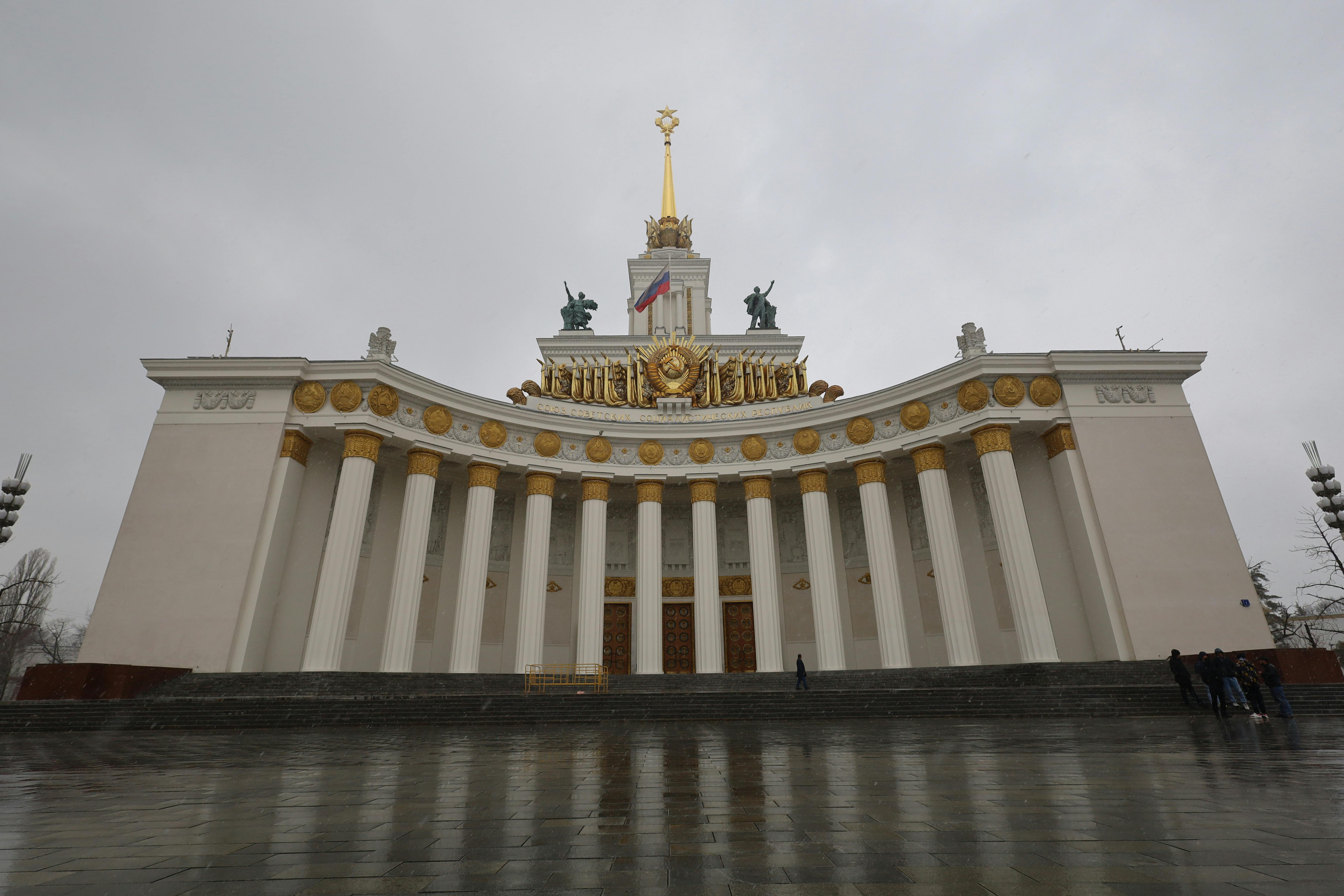 Russian State Duma approves asset seizure law targeting citizens who left Russia