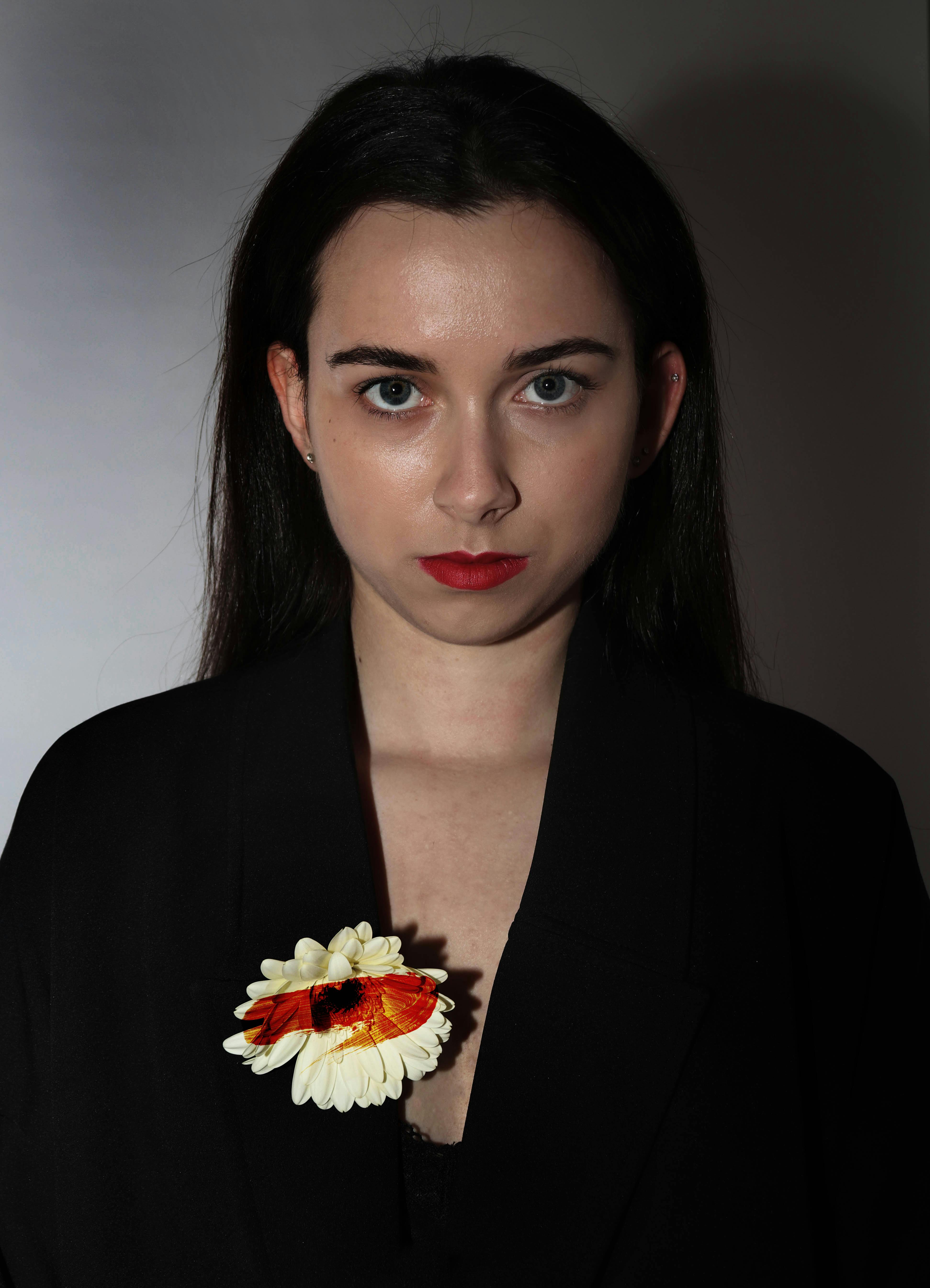 7. Percaya Diri: Kunci Utama Gaya yang Mempesona