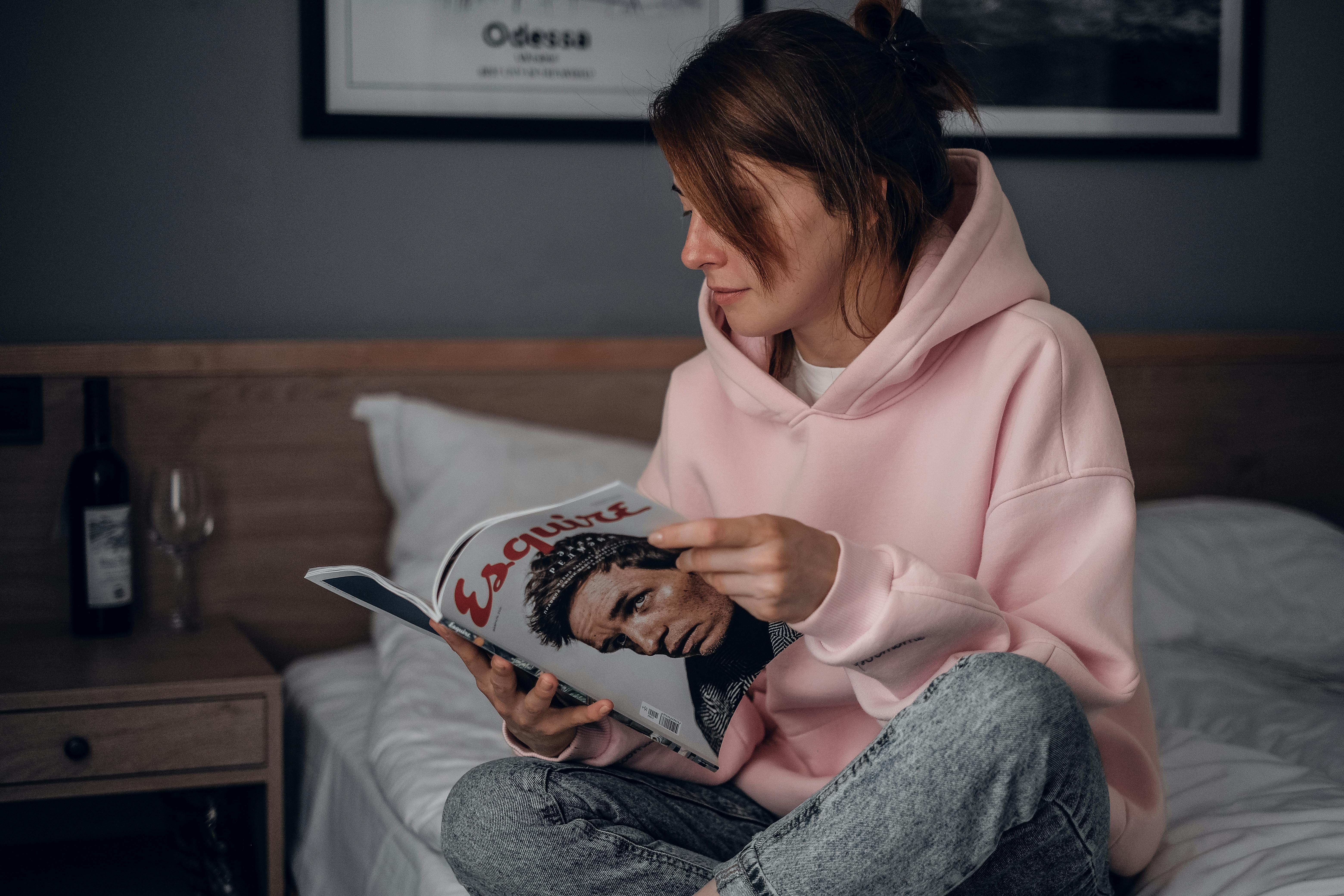 general lifestyle magazine cover — Photo by Alin Luna on Pexels