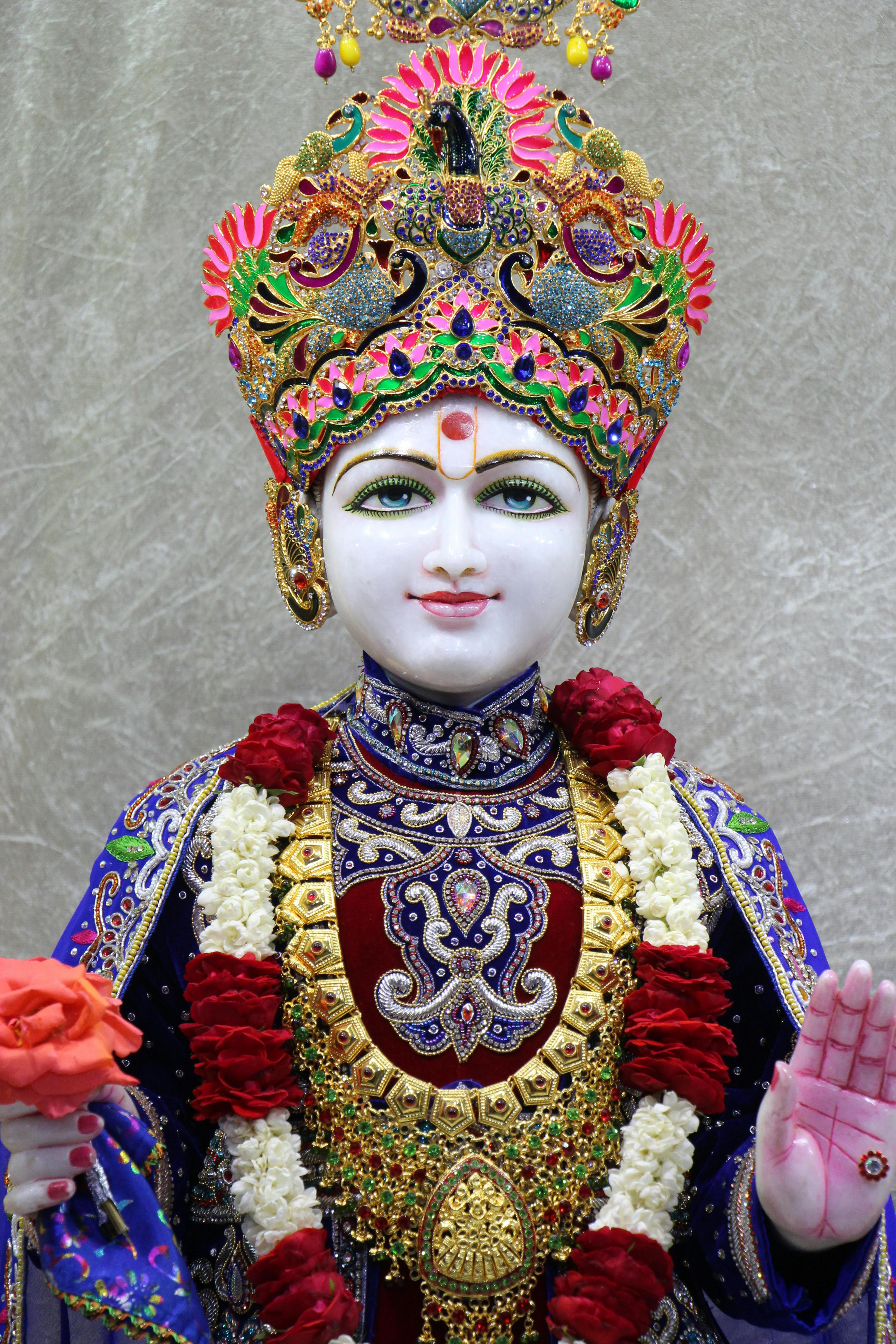 Incredible Compilation of 999+ Swaminarayan Images in Stunning 4K Quality
