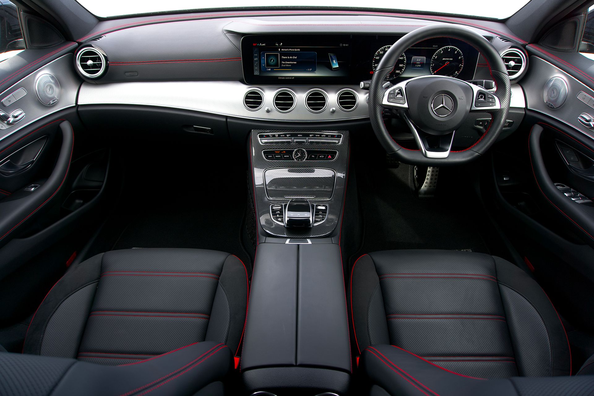 Discover the sleek interior of a Mercedes-Benz featuring a cutting-edge infotainment system and premium design.