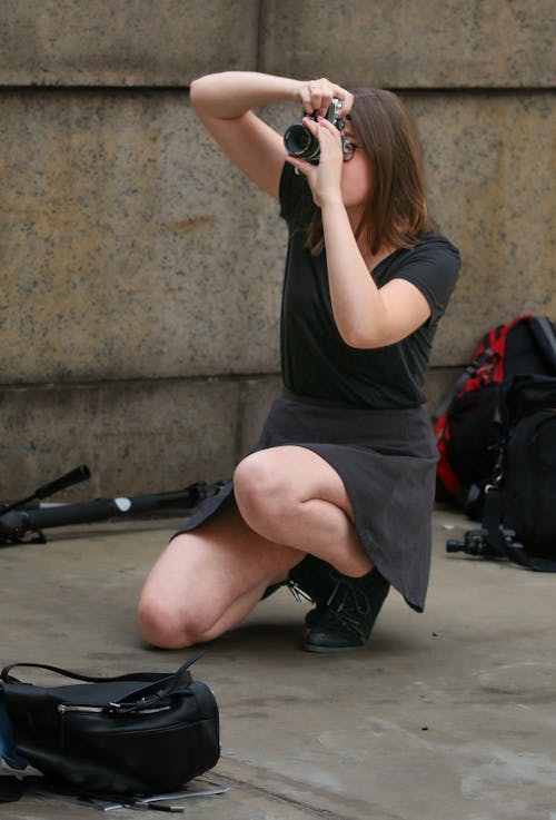 Gratis stockfoto met betonnen muur, camera, een foto maken